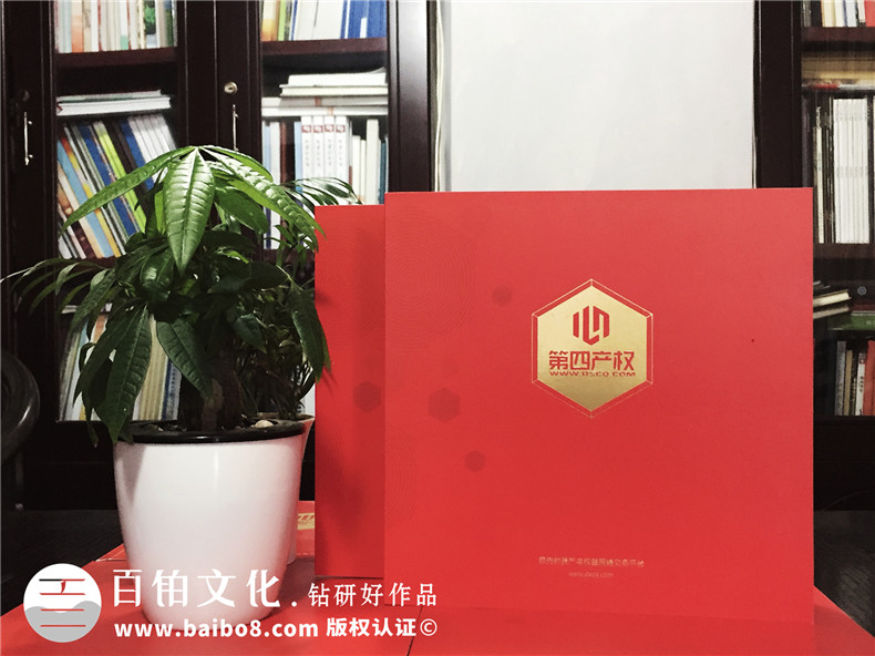平面畫冊設(shè)計中的出血是什么意思 出血線設(shè)置怎么做