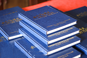 同學(xué)聚會(huì)紀(jì)念冊(cè)制作 聚會(huì)紀(jì)念冊(cè)定制一對(duì)一設(shè)計(jì) 面對(duì)面溝通！